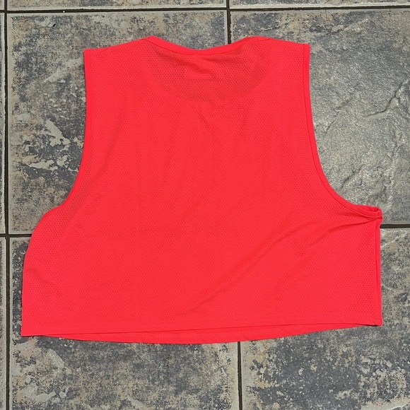 2 for $20 Gymshark Women's Neon Pink Muscle Tee - Picture 4 of 4